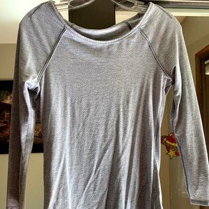 Lululemon open back shirt